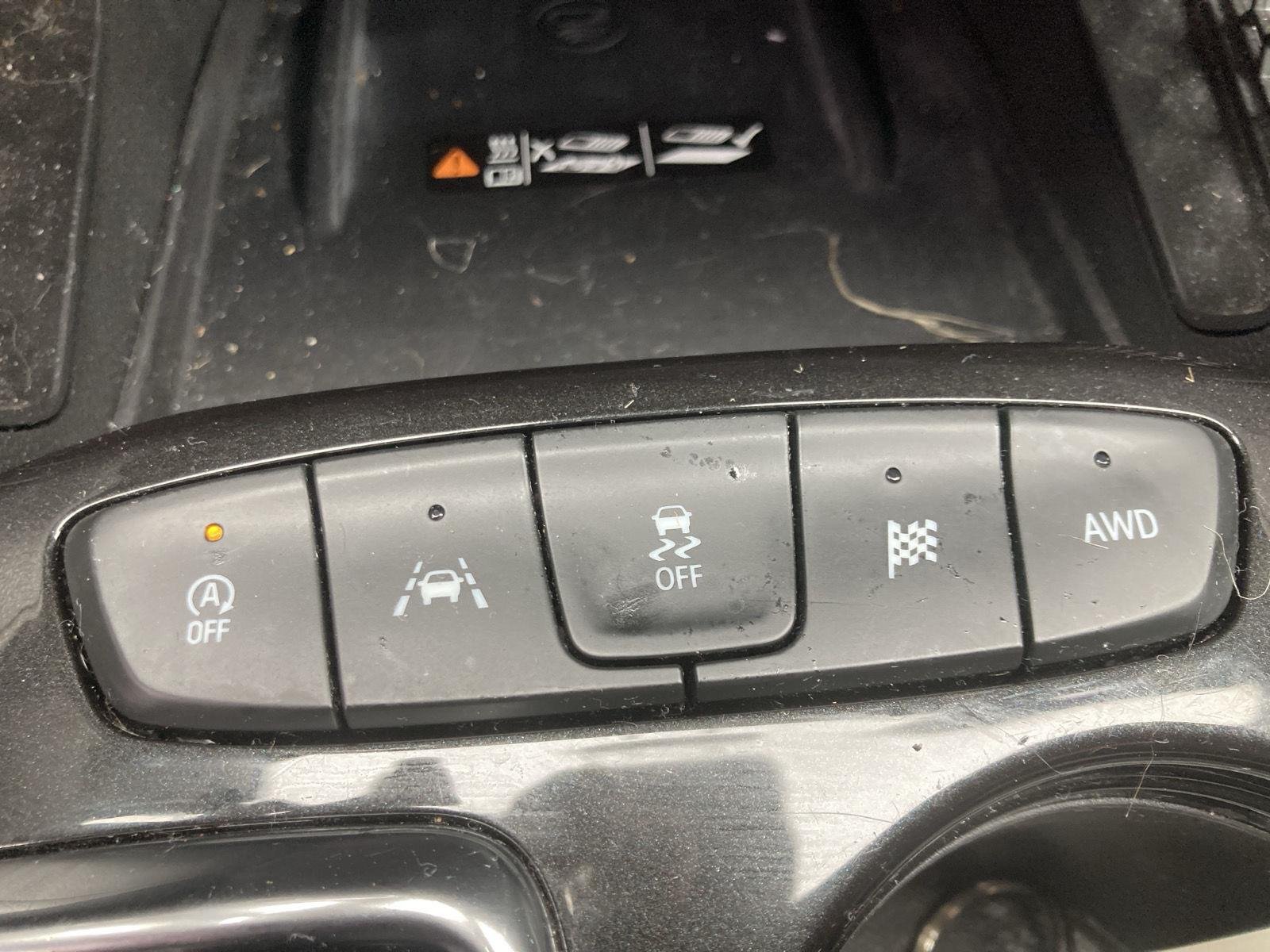 Used 2024 Cacti Green Chevrolet ACTIV image 24