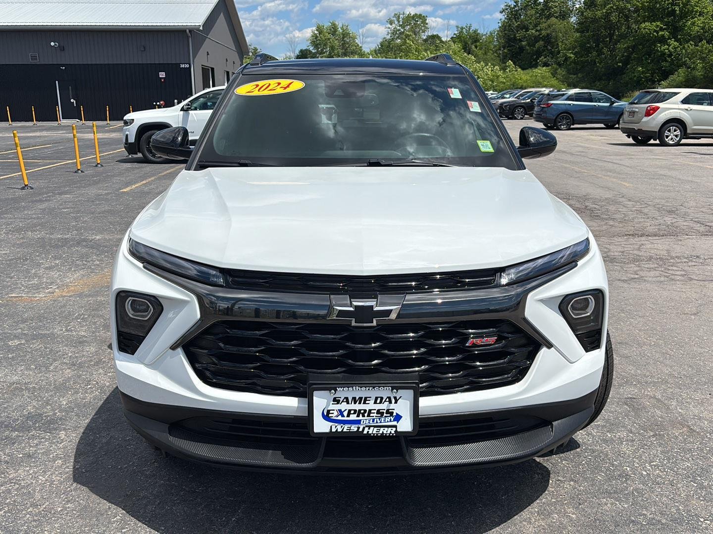 Used 2024 Summit White Chevrolet RS image 2
