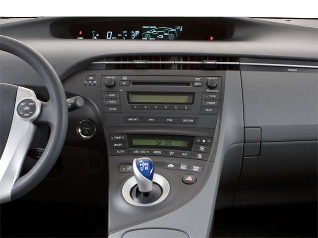 Used 2010 Classic Silver Metallic Toyota IV image 20