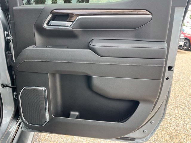 Used 2026 Sterling Gray Metallic Chevrolet LT image 23