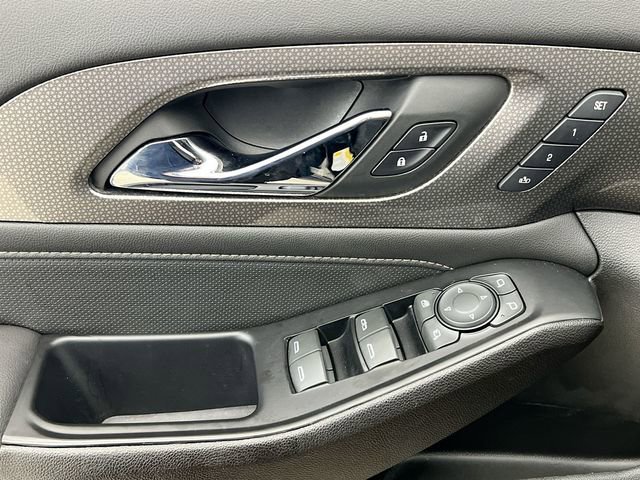 2023 Chevrolet Traverse Premier - Photo 22