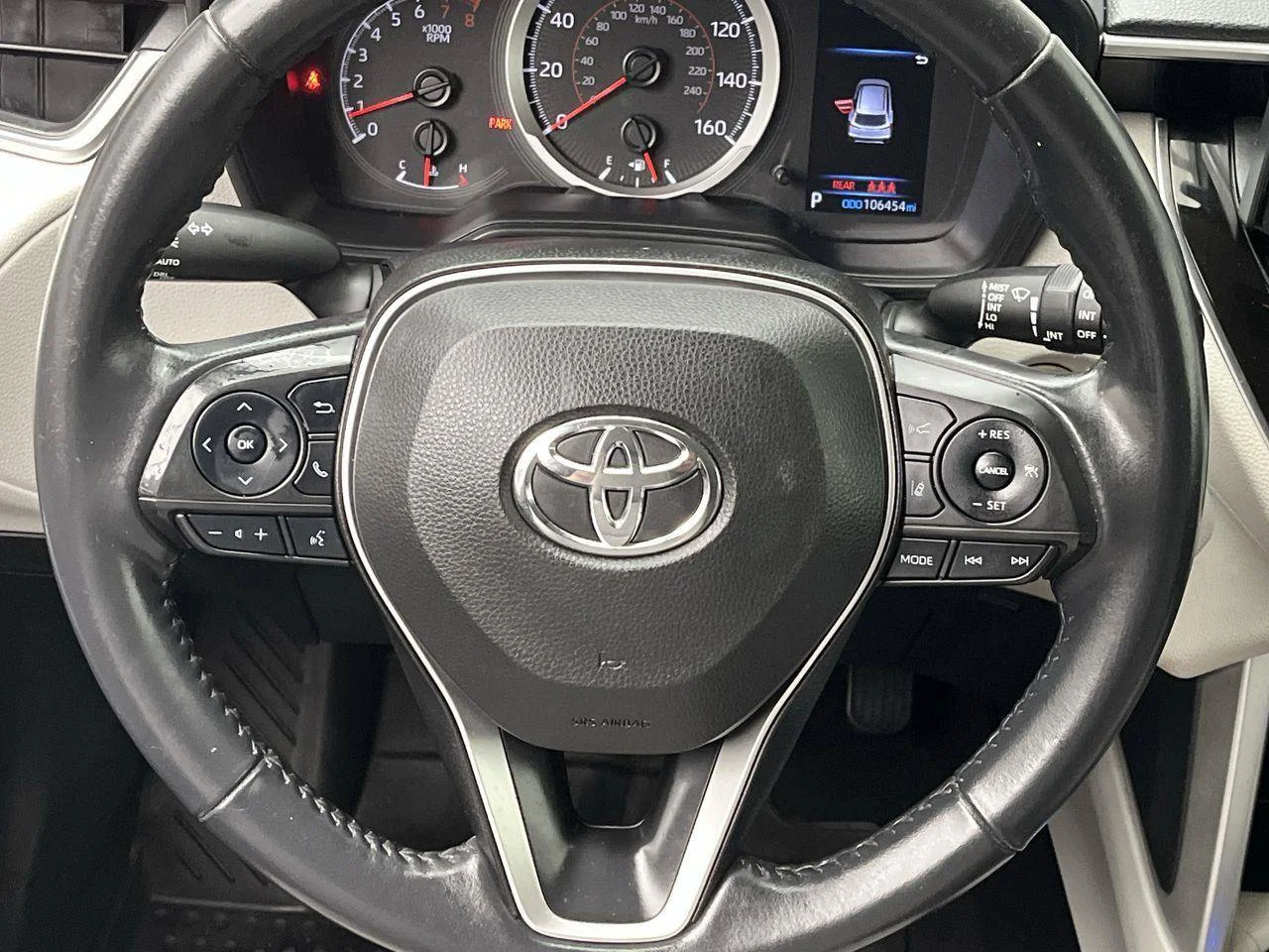 2022 Toyota Corolla Cross LE - Photo 12