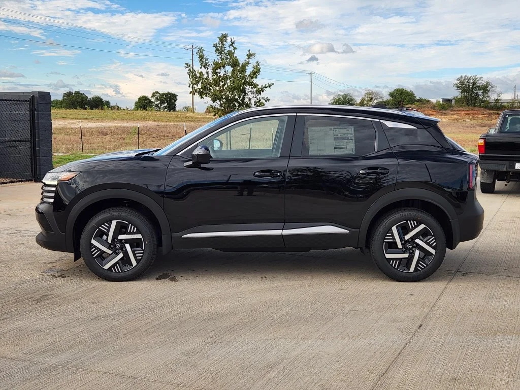 New 2027 Black Nissan SV image 3