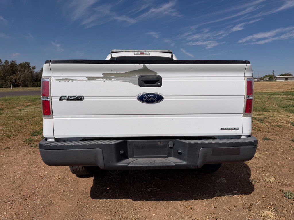 Used 2014 Oxford White Ford XL image 8