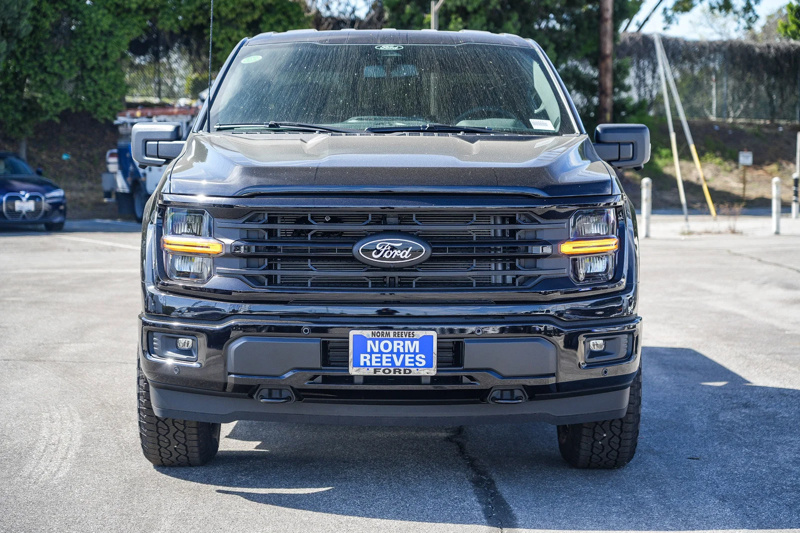 New 2026 Agate Black Metallic Ford XLT image 4