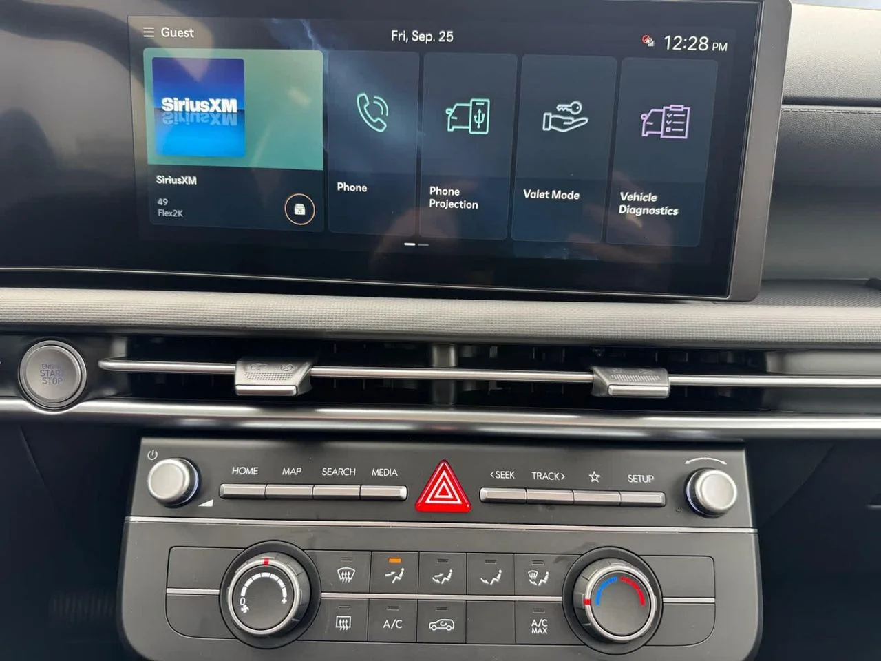 New 2026 White Hyundai SE AWD image 15