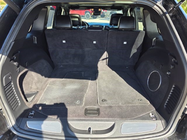 Certified Used 2021 Diamond Black Crystal Pearlcoat Jeep High Altitude image 9