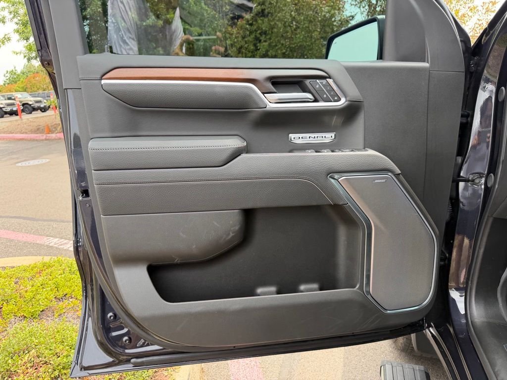 Used 2025 Silver GMC Denali image 11