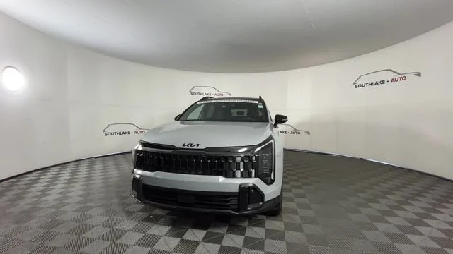 New 2026 Wolf Gray Kia X-Line image 3