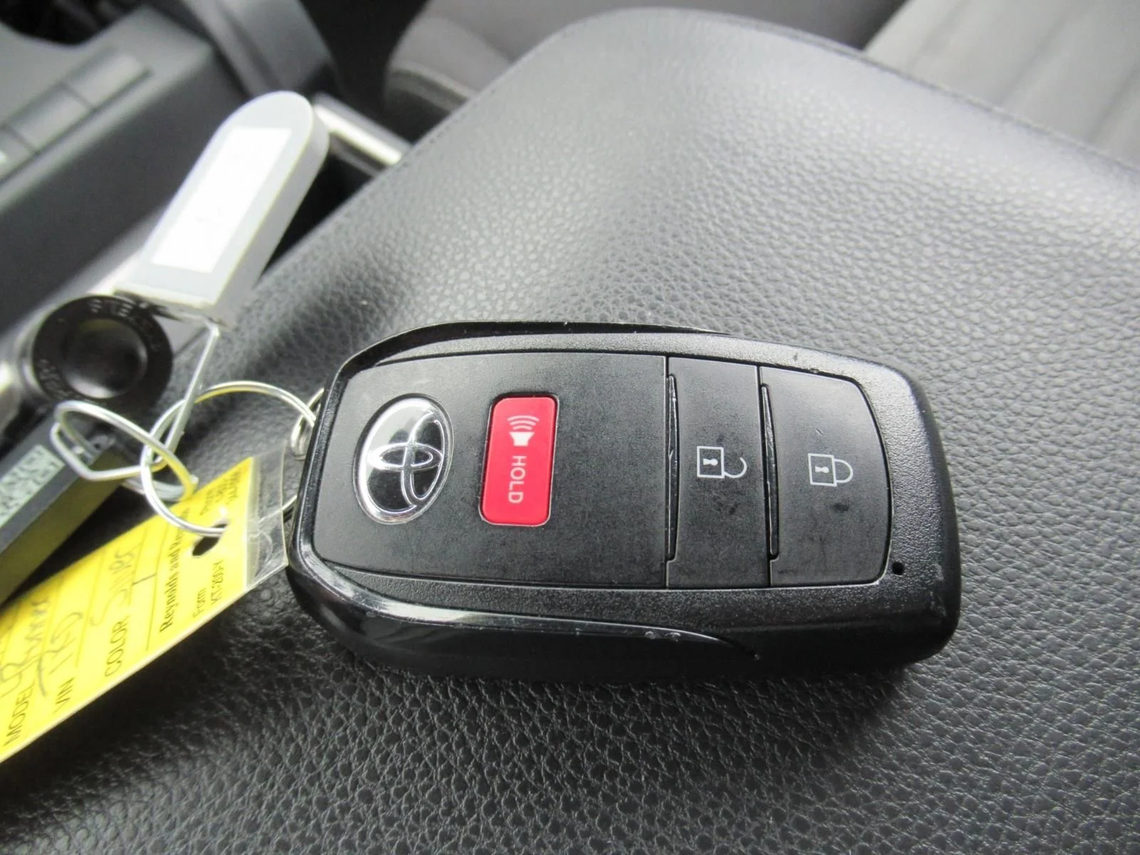 Used 2025  Toyota TRD Off-Road image 28