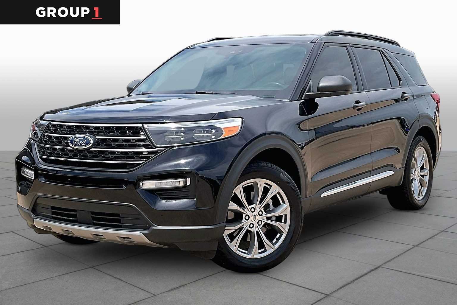 2021 Ford Explorer XLT 4WD's photo