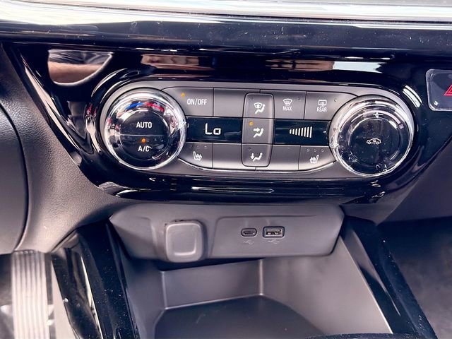 2026 Chevrolet Trax RS - Photo 14