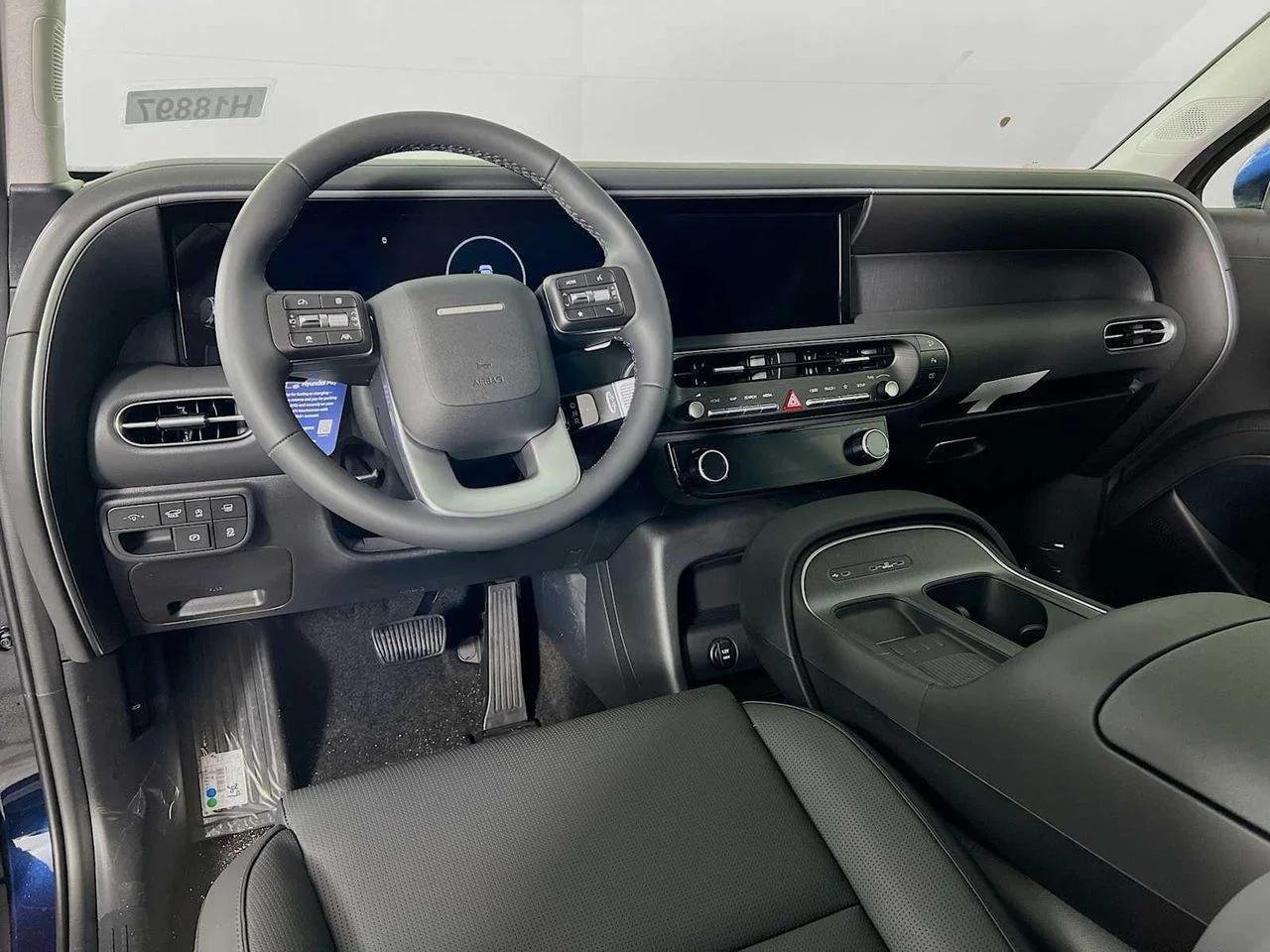 New 2026 Classy Blue Pearl Hyundai SEL AWD image 7