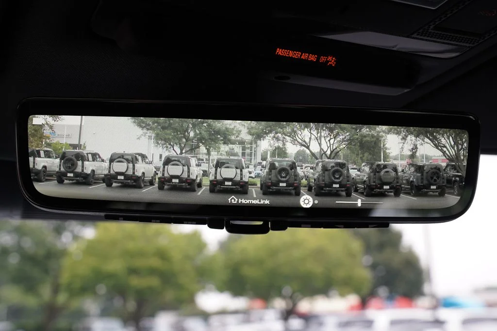 New 2026 Fuji White Land Rover X-Dynamic SE image 20