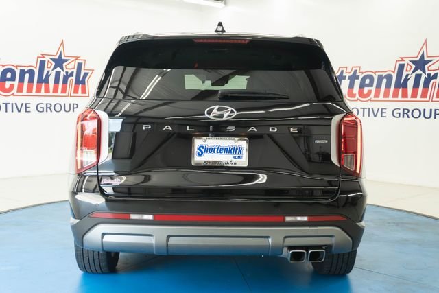 Certified Used 2025 Black Hyundai SEL image 25