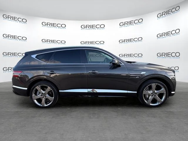 Used 2024 Makalu Gray Genesis 3.5T image 8