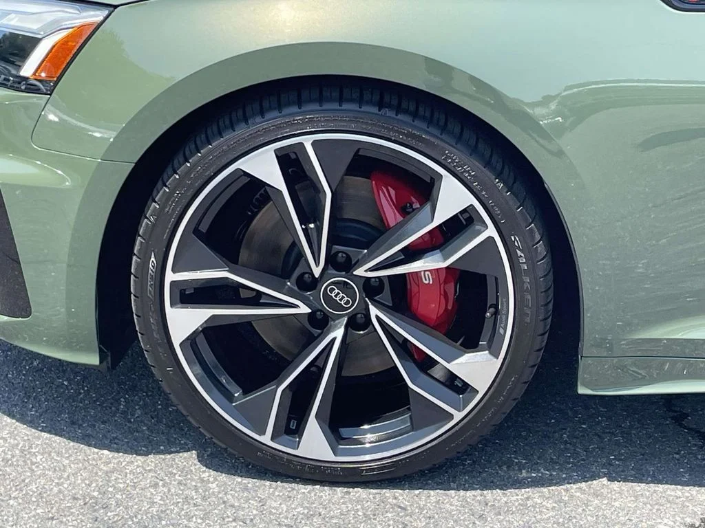 Used 2023  Audi 3.0T Premium Plus image 11