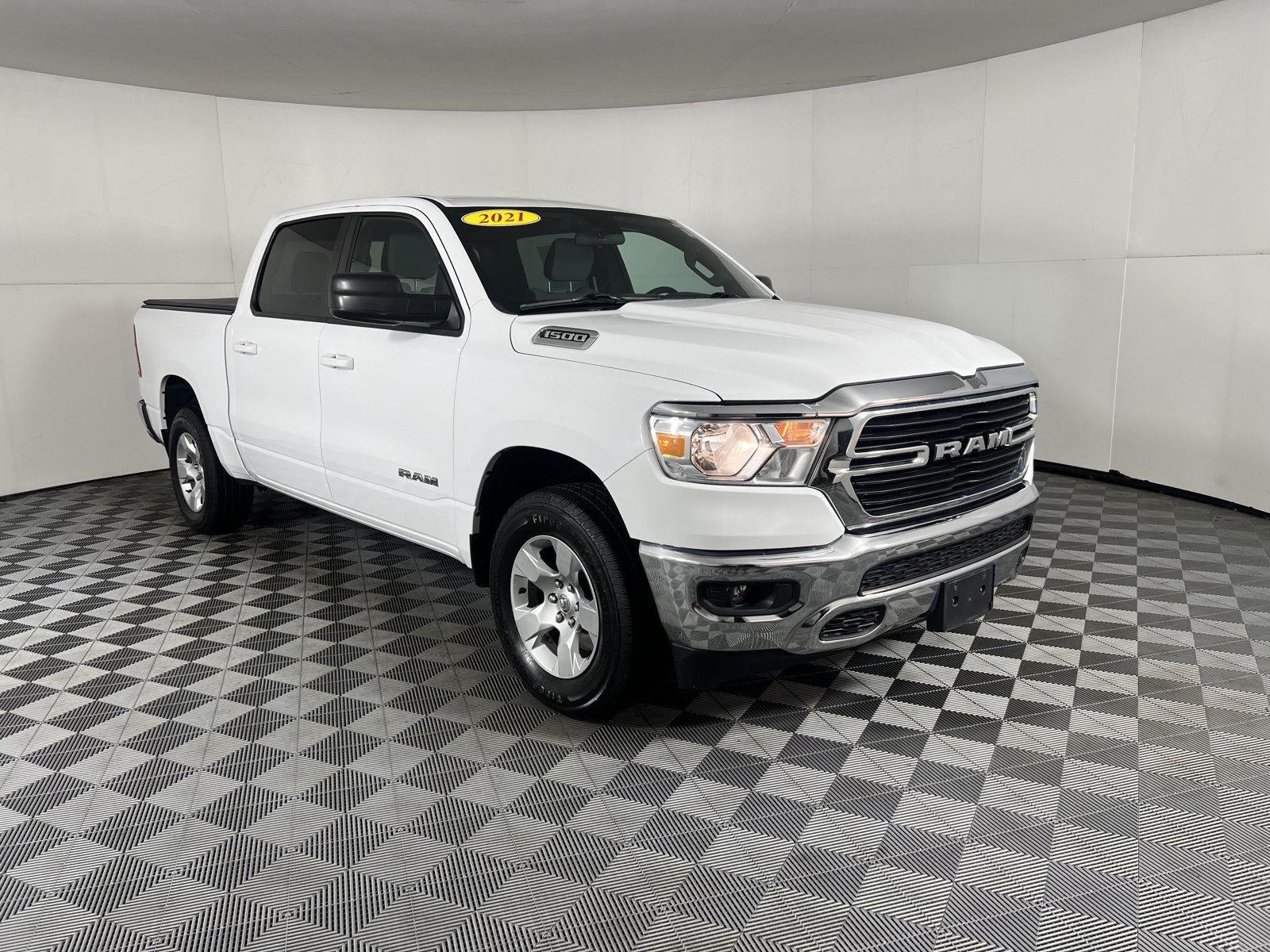 Used 2021 Bright White Clearcoat Ram Big Horn image 40