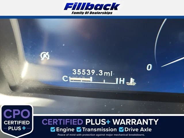 Used 2021 White Lincoln Reserve image 3