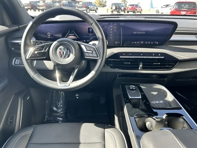 Used 2025 BLACK BUICK Preferred image 3
