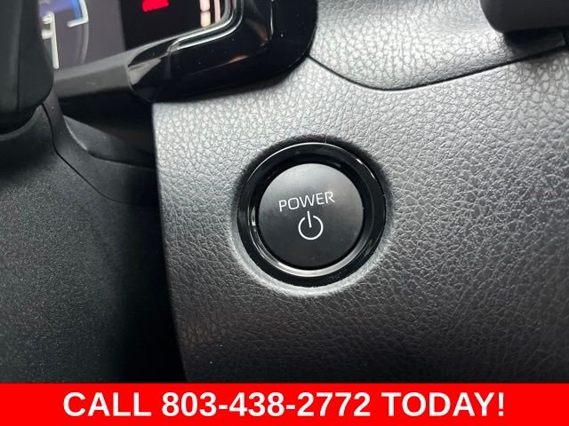 Used 2025  Toyota LE image 20