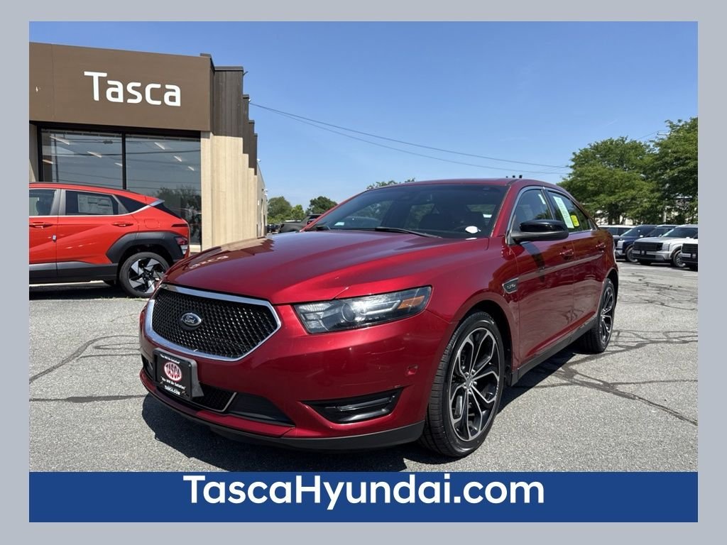2013 Ford Taurus SHO AWD's photo