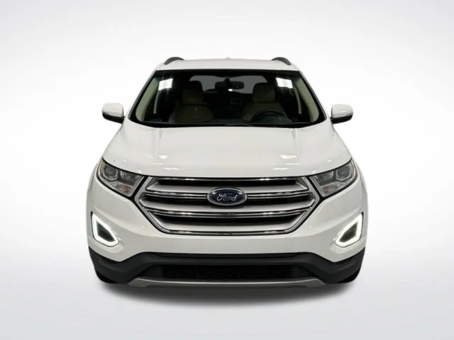Used 2015 White Ford SEL image 3