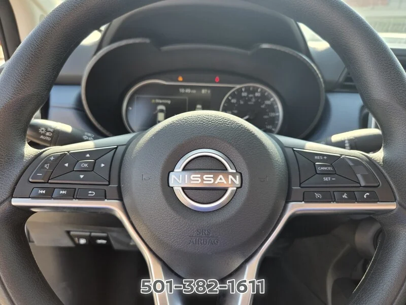 Used 2025 Pearl NISSAN SV CVT image 21