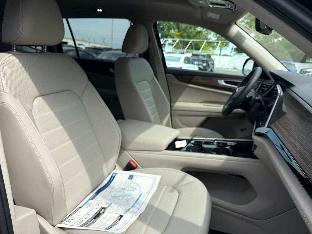 New 2026  Volkswagen 2.0T SEL image 33