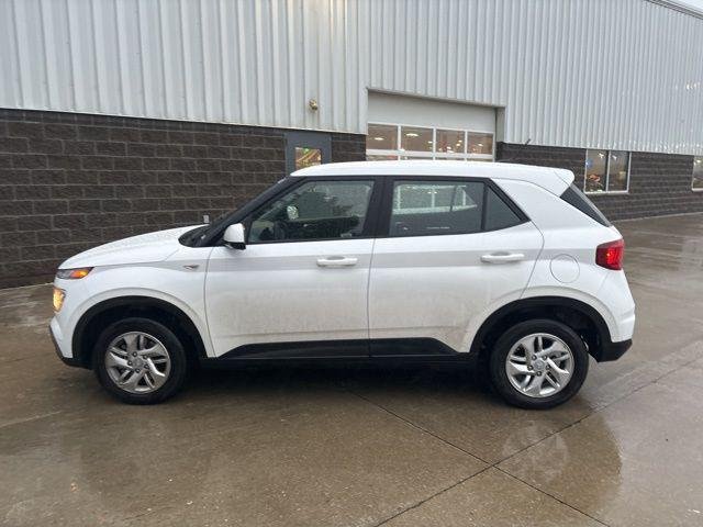 New 2026 Lunar White Hyundai SE image 40