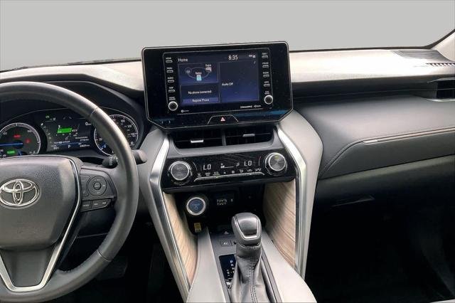 Certified Used 2022 COASTAL GRAY METALLI Toyota  image 6
