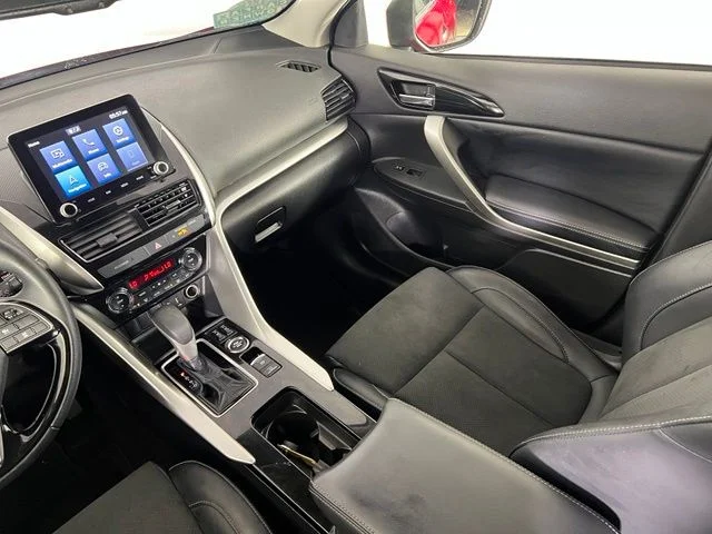 Used 2025 Blue Mitsubishi SE image 32