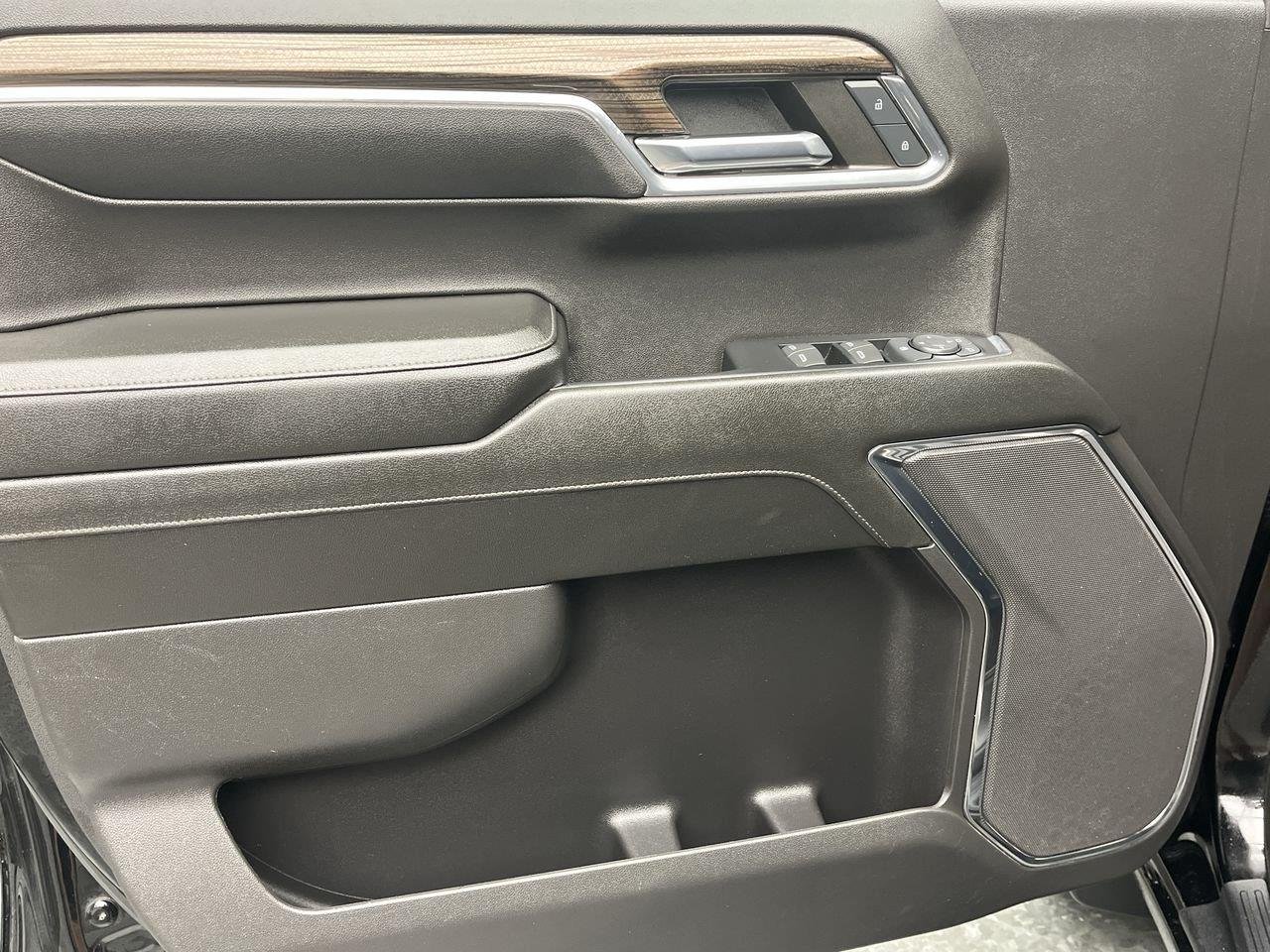 2024 Chevrolet Silverado 1500 LT - Photo 7