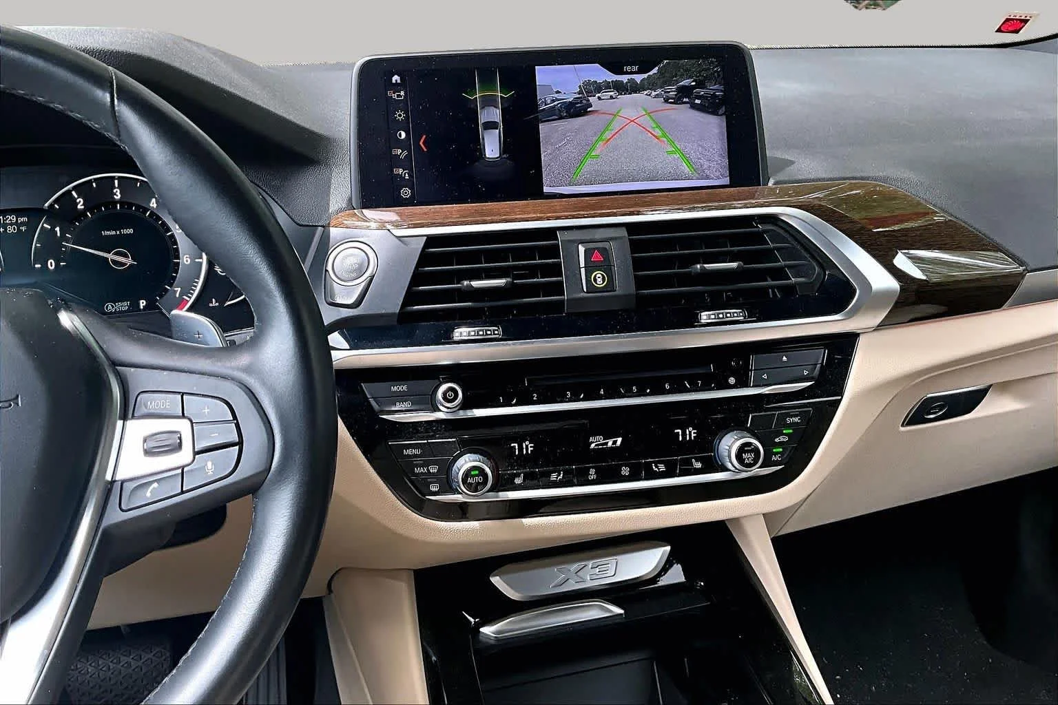 Used 2018 WHITE BMW xDrive30i image 7