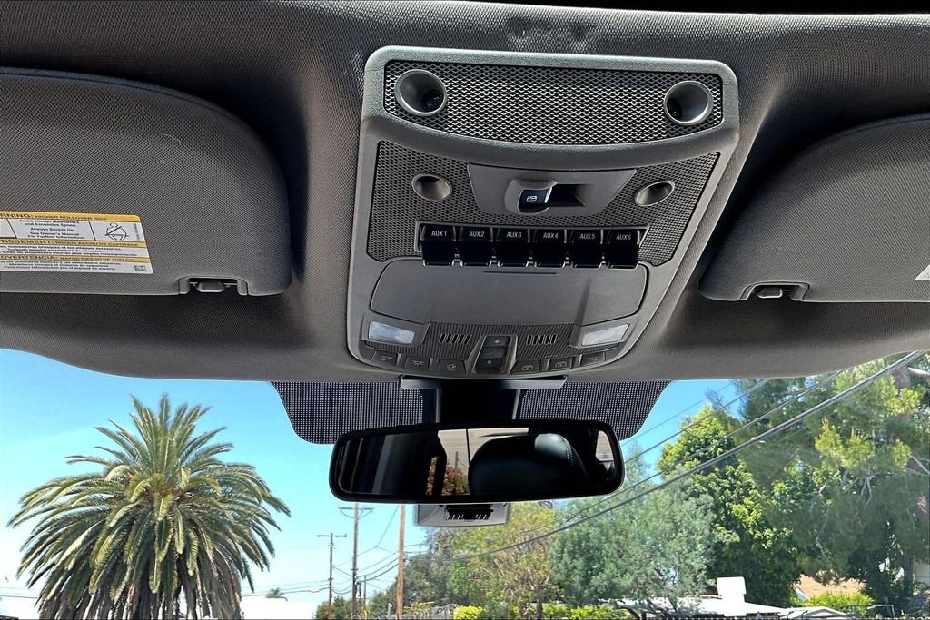 Used 2017 Silver Ford Lariat image 17