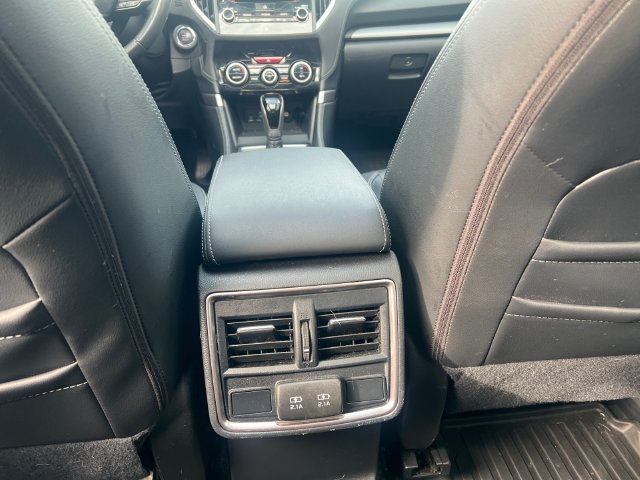 Used 2019 Crystal Black Silica Subaru Limited image 17