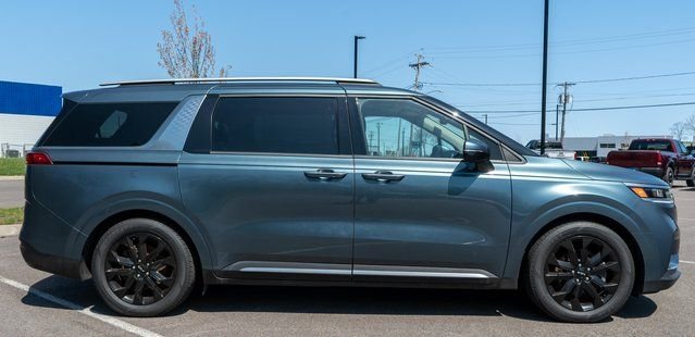 Used 2024 Blue Kia SX Prestige image 5