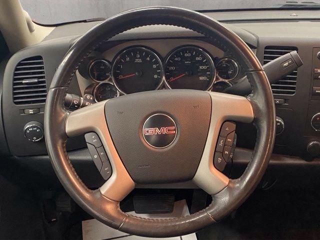Used 2011 Red GMC SLE image 24