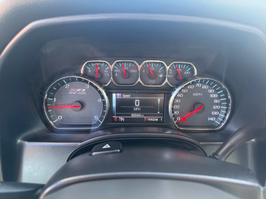 Used 2015 White Chevrolet LT image 13