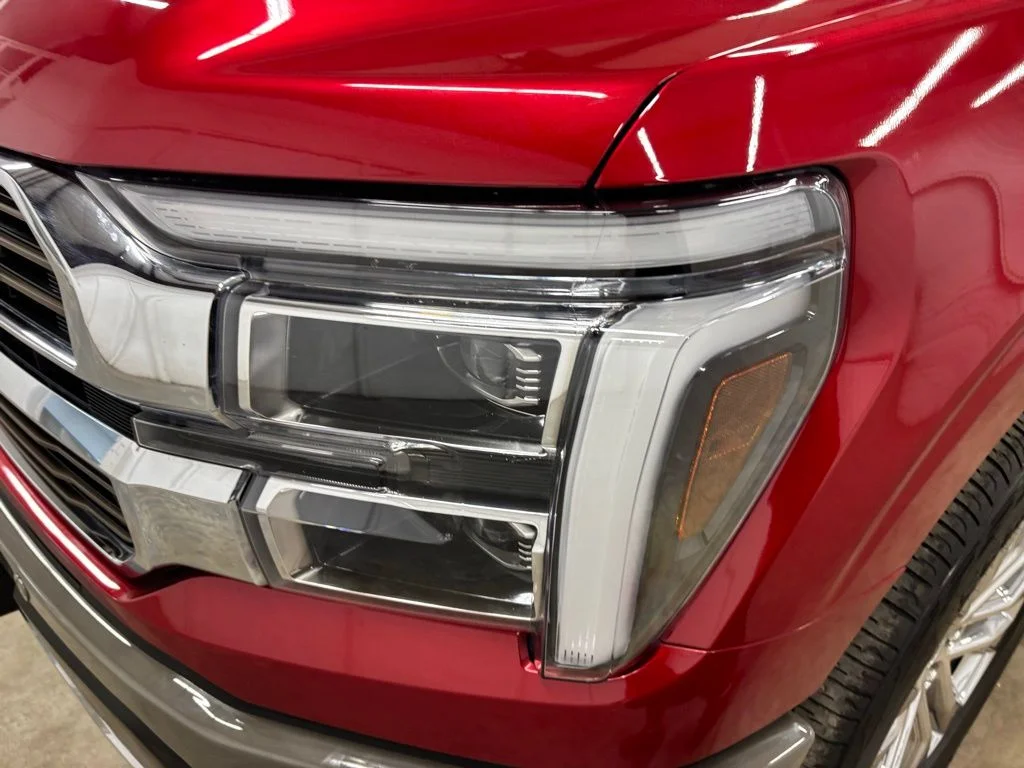 Used 2025 Red Ford King Ranch image 9