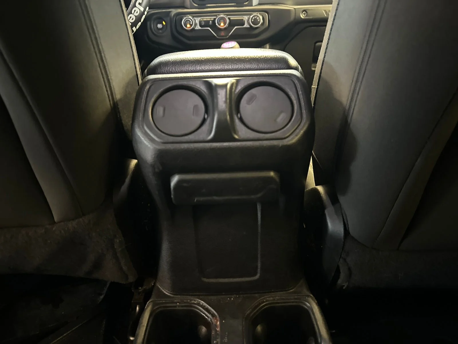 Used 2018 Black Jeep Unlimited Sport image 25
