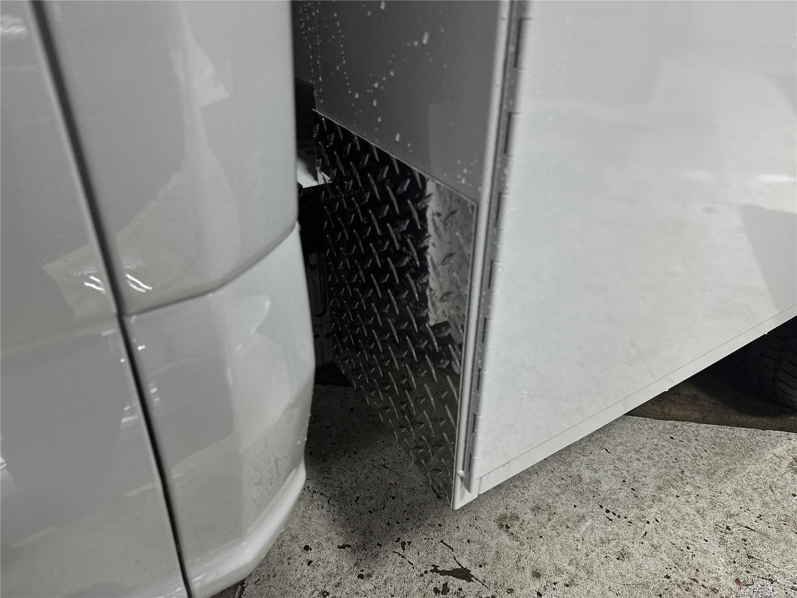 New 2026 Oxford White Ford F-350® XL image 4