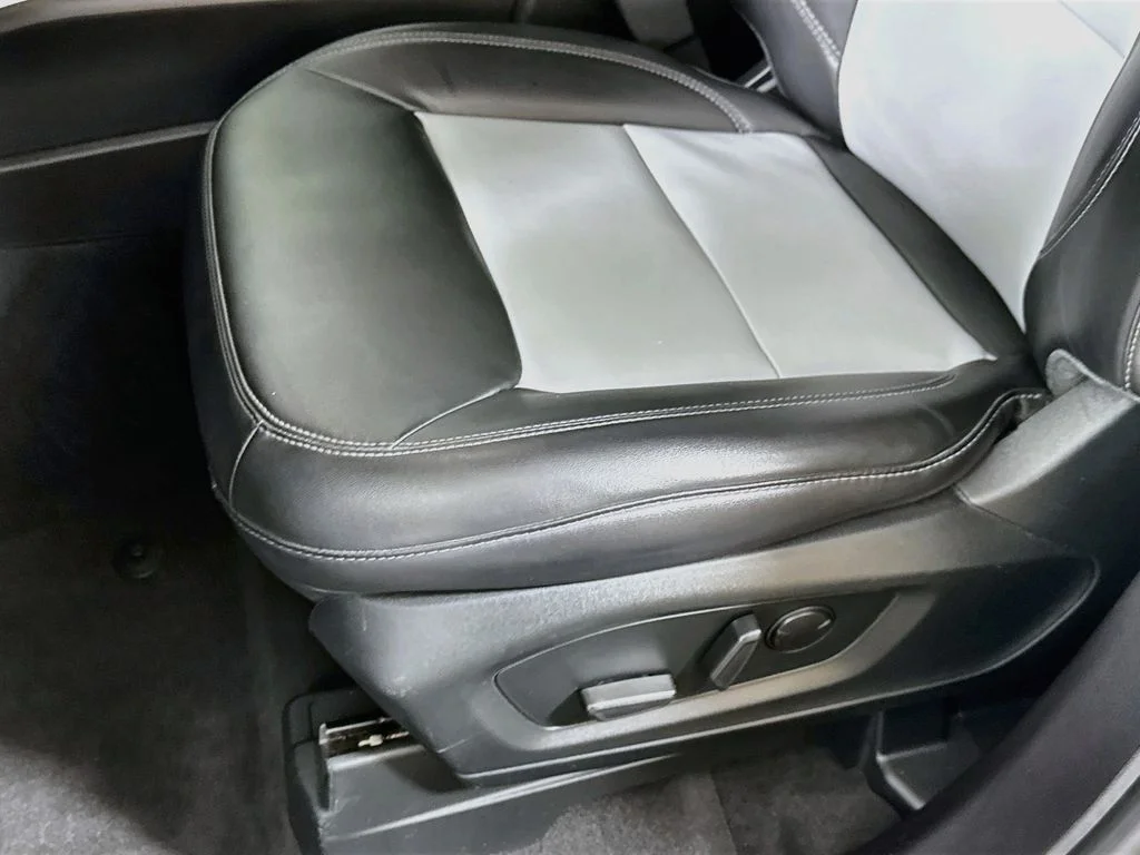 Used 2022 Gray Ford XLT image 23