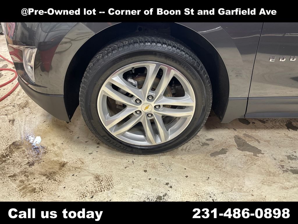 Used 2018 Gray Chevrolet Premier image 8