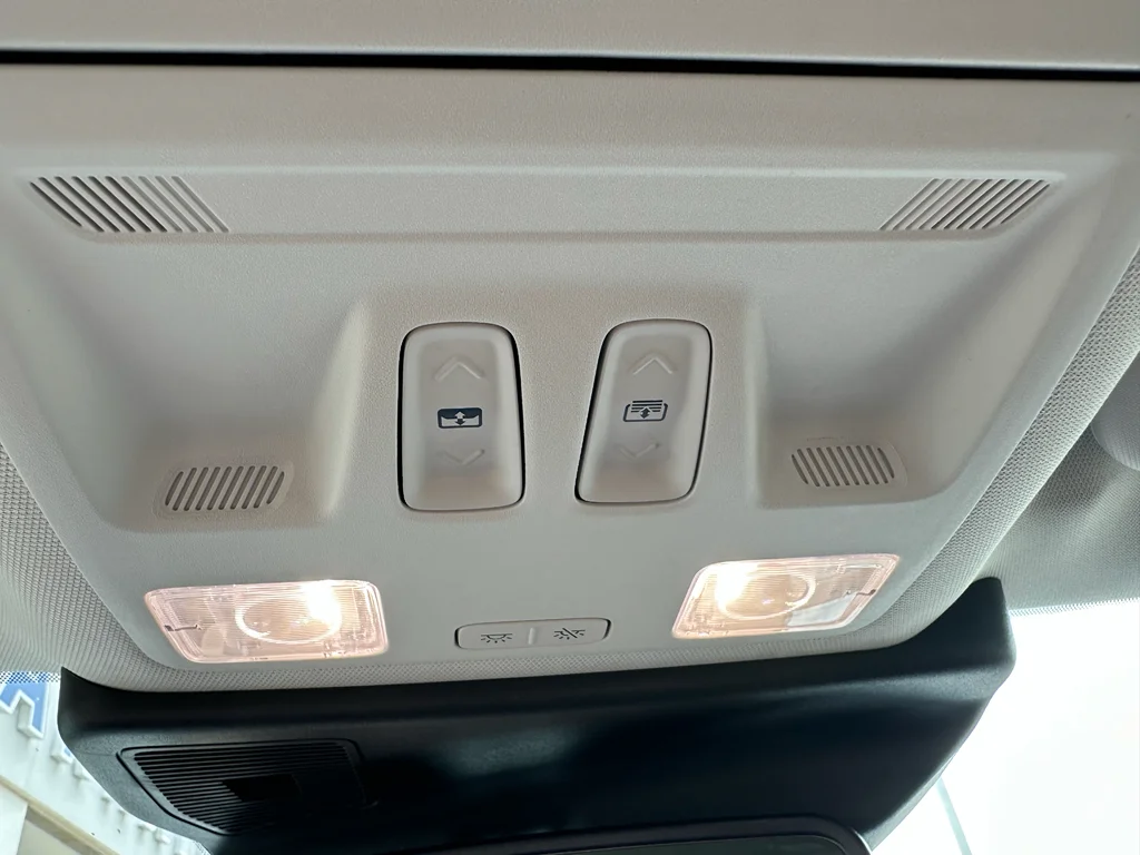 New 2026 Oxford White Ford Outer Banks image 23