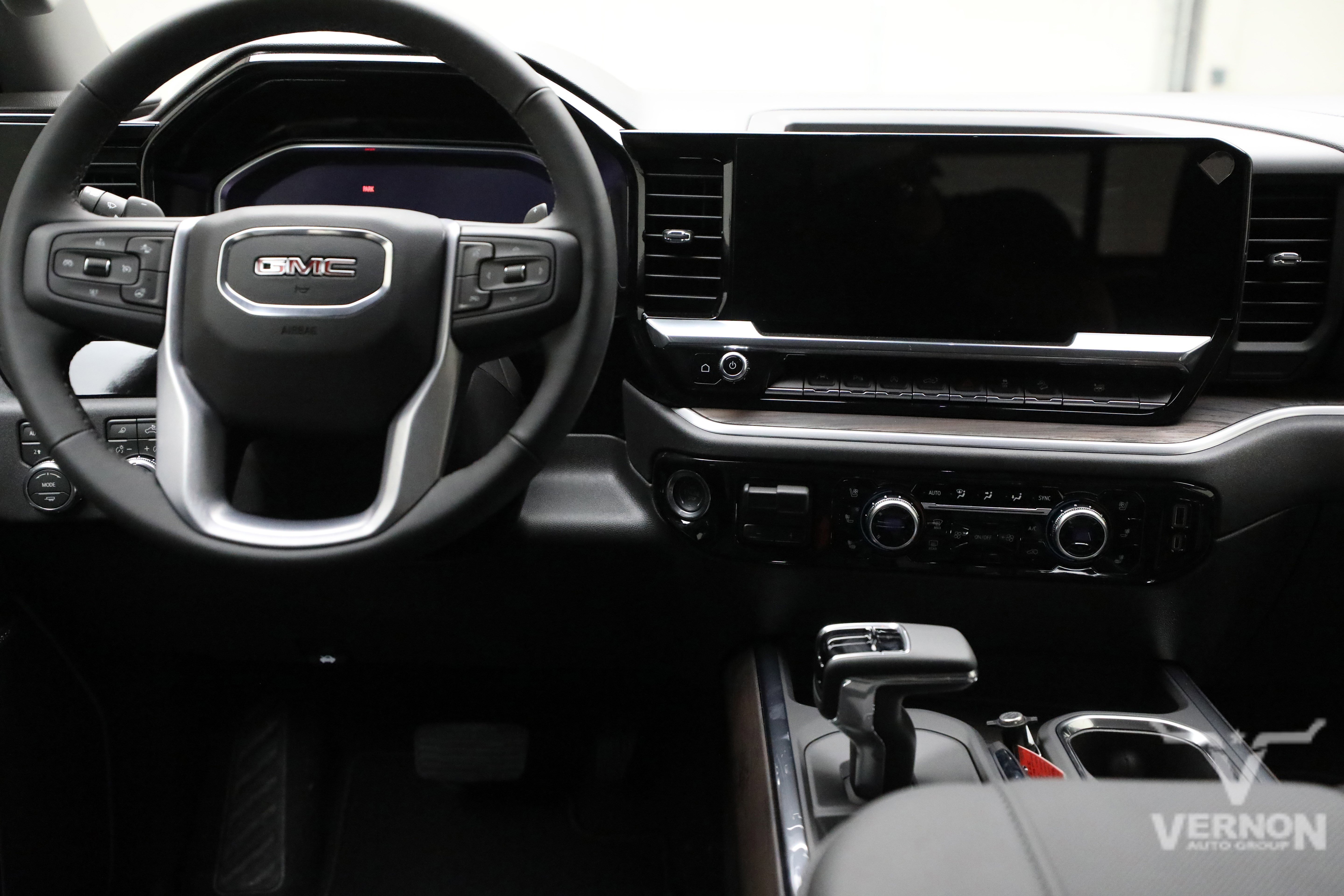 New 2026 Glacier White Tricoat GMC N image 20