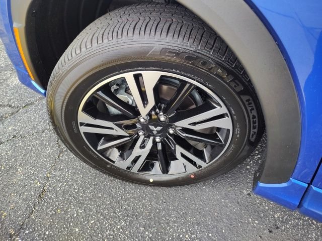 New 2026 Blue Mitsubishi SEL image 11