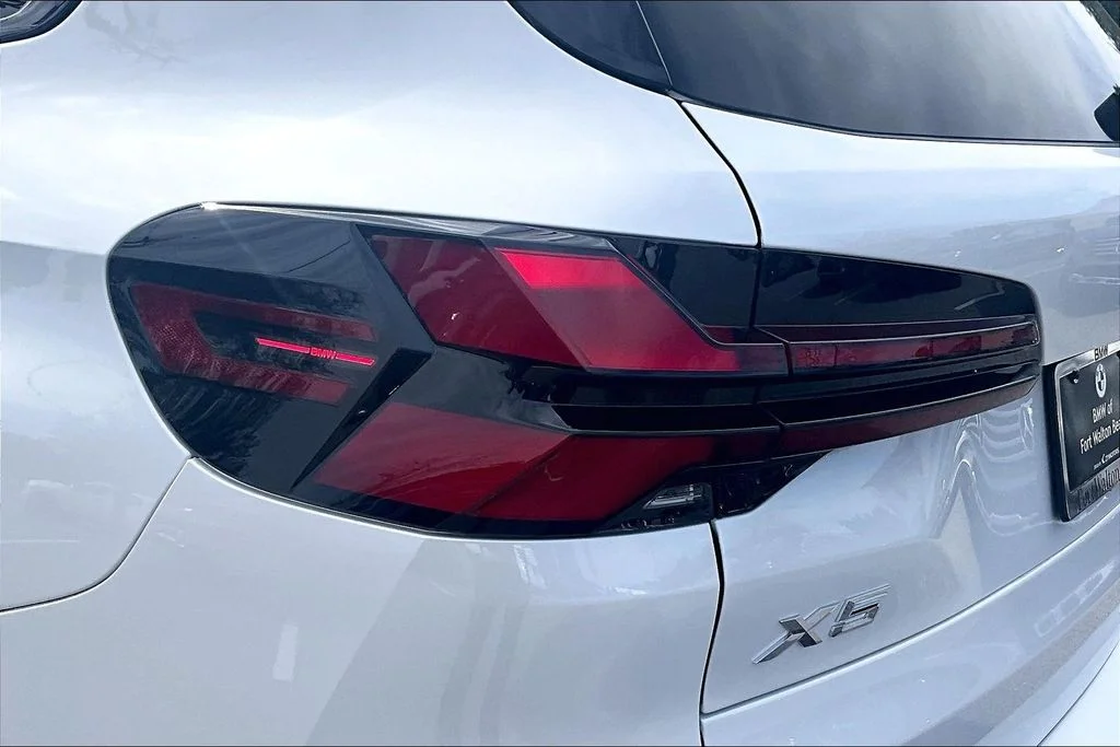 New 2026 BMW X5 xDrive50e 4D Sport Utility