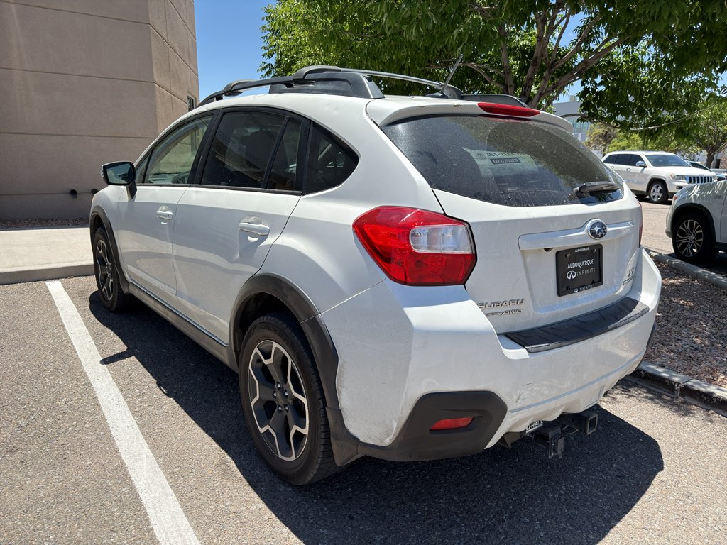 Used 2015 Crystal White Pearl Subaru Limited image 7
