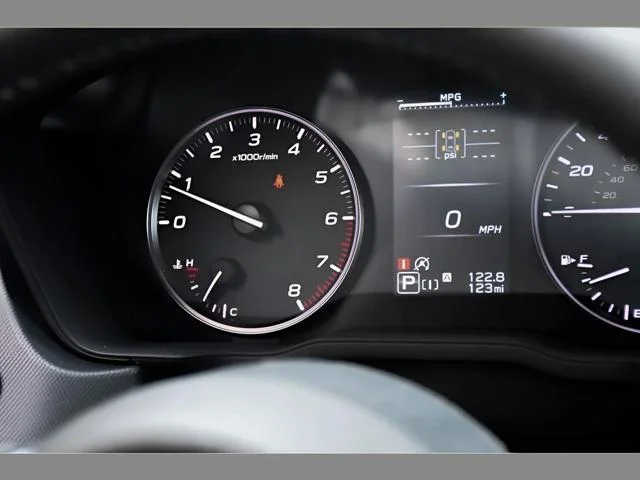 New 2026 CRYSTAL WHITE PEARL Subaru Limited image 18